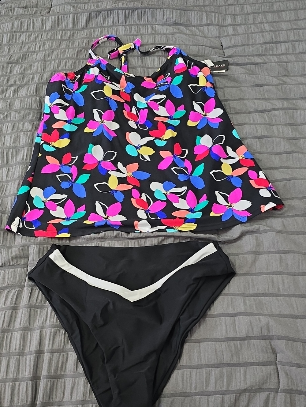 Black Floral Tankini Swim Set with Multicolor Flowers Sz 10 Nwt